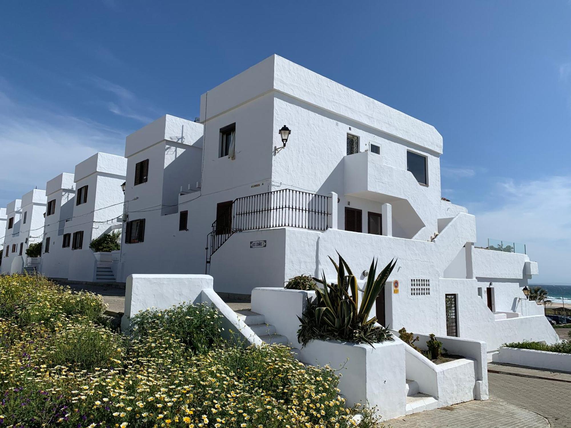 Los Lances Beach Apartments طريفة المظهر الخارجي الصورة