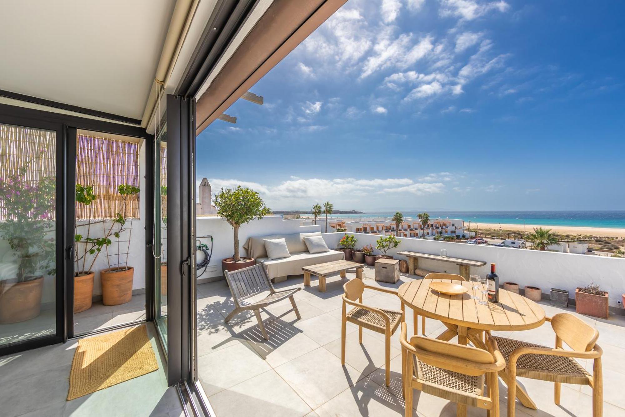 Los Lances Beach Apartments طريفة المظهر الخارجي الصورة